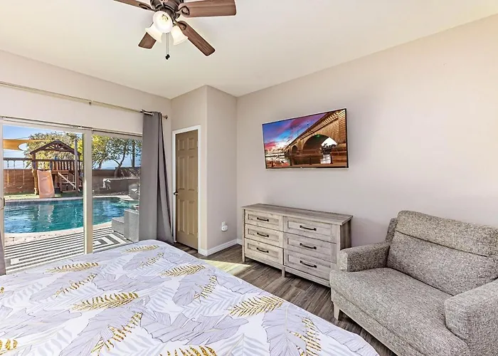 Avalon Havasu Pool Playground Sleeps 20