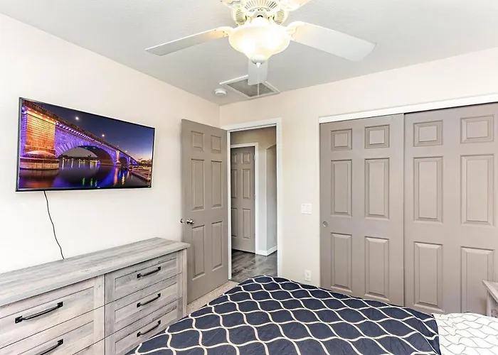 Avalon Havasu Pool Playground Sleeps 20 Hébergement de vacances