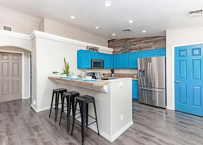 Avalon Havasu Pool Playground Sleeps 20 * Lake Havasu City