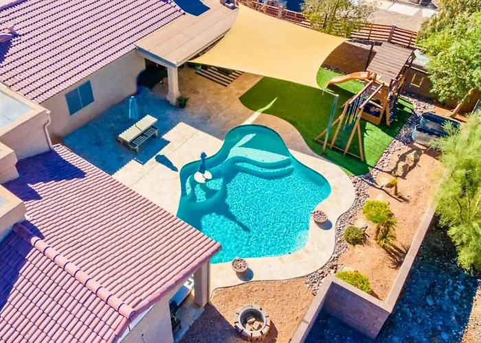 Holiday home Avalon Havasu Pool Playground Sleeps 20 Lake Havasu City
