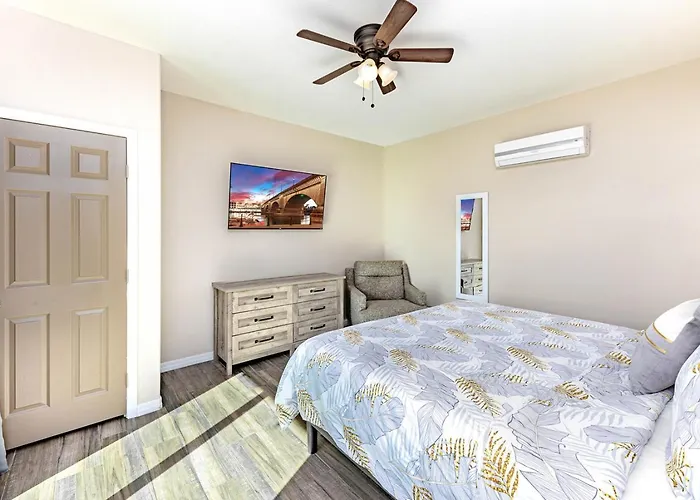 Avalon Havasu Pool Playground Sleeps 20