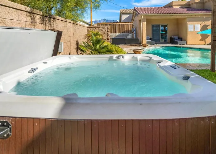 Holiday home Avalon Havasu Pool Playground Sleeps 20 Lake Havasu City