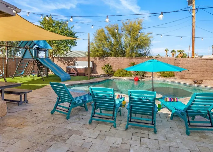 Avalon Havasu Pool Playground Sleeps 20 Holiday home *